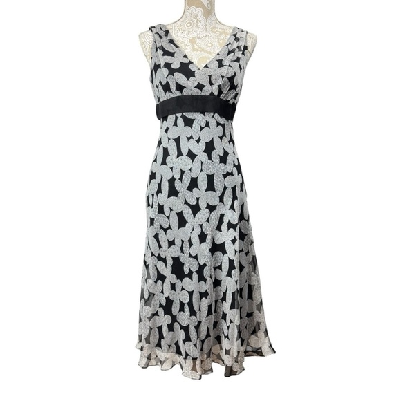 Vintage 90s Y2K Dressbarn Size 4 Butterfly Floral Silk Chiffon Flowy Midi Dress - Picture 1 of 9
